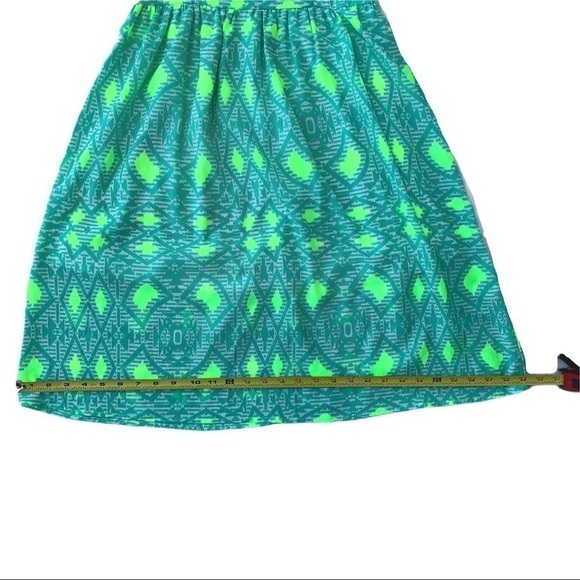 Everly Boutique Teal and Lime Geometric Patterned Mini  Dress Size Small - Picture 14 of 15